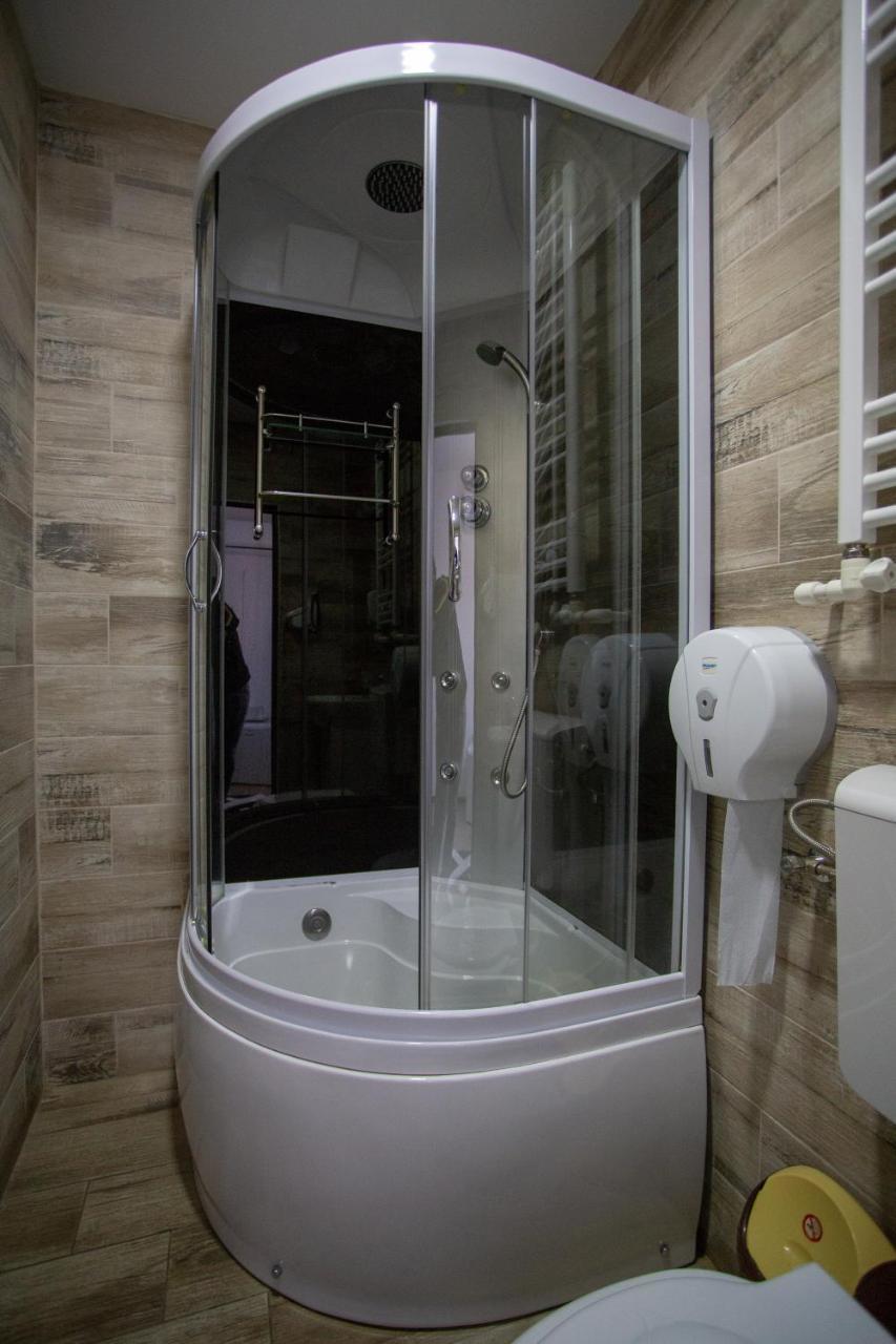 Casa Alex Hotel Târgu Jiu Eksteriør billede